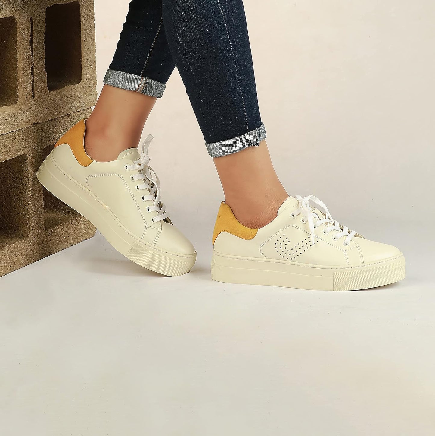 Women'S Fashion Sneakers – Genuine Leather Casual Shoes, Comfortable Cushioned Insole, Stylish Lifestyle, Lightweight and Durable Travel Sneakers